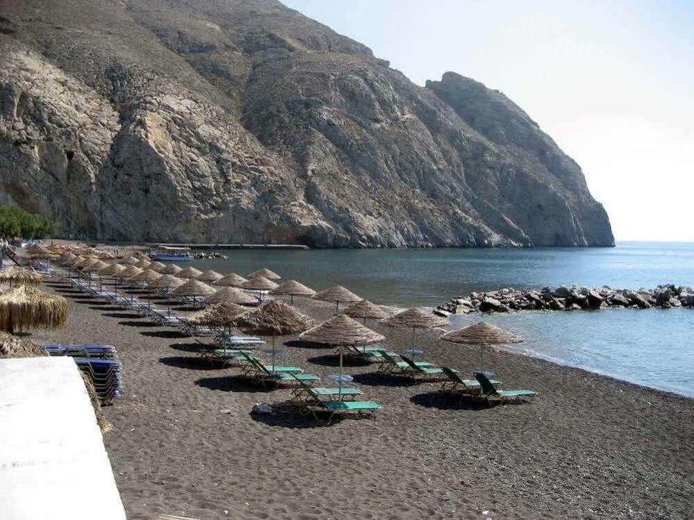Lavarock Santorini Períssa Eksteriør bilde