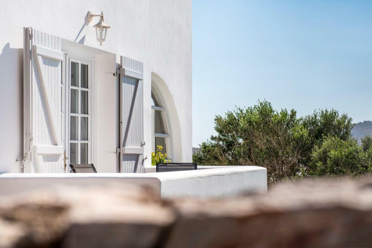 Lavarock Santorini Períssa Eksteriør bilde